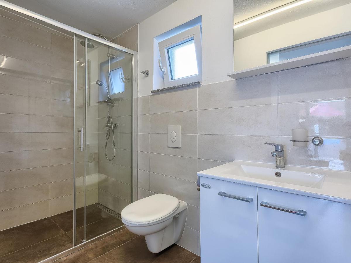 Apartment Nika-10 By Interhome Umag Ngoại thất bức ảnh