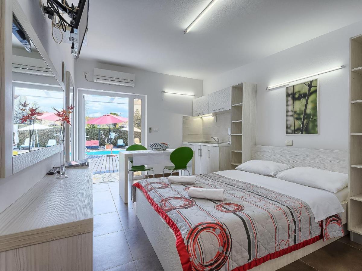 Apartment Nika-10 By Interhome Umag Ngoại thất bức ảnh