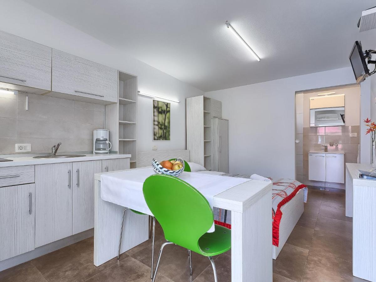 Apartment Nika-10 By Interhome Umag Ngoại thất bức ảnh